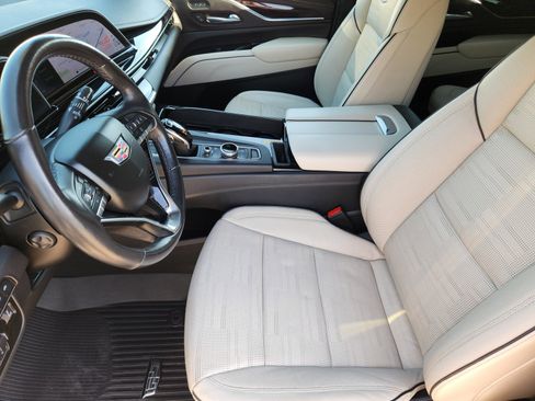 Used 2021 Cadillac Escalade Sport w/ Driver Assist Tech Package AWD/4WD image 11