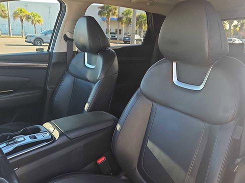 Used 2022 Hyundai Tucson Limited image 13