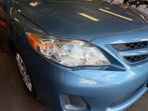 Used 2012 Toyota Corolla LE FWD image 28