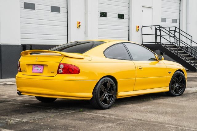 Used 2004 Pontiac GTO RWD image 2