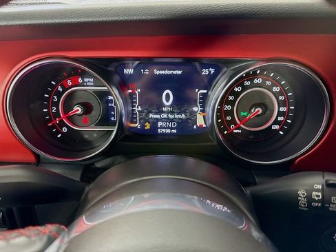 Used 2021 Jeep Wrangler Unlimited Rubicon image 12