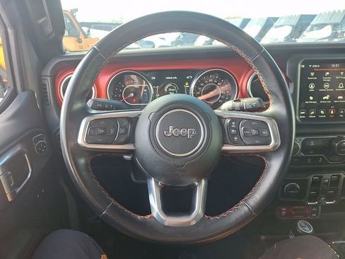 Used 2021 Jeep Wrangler Unlimited Rubicon w/ Dual Top Group AWD/4WD image 19