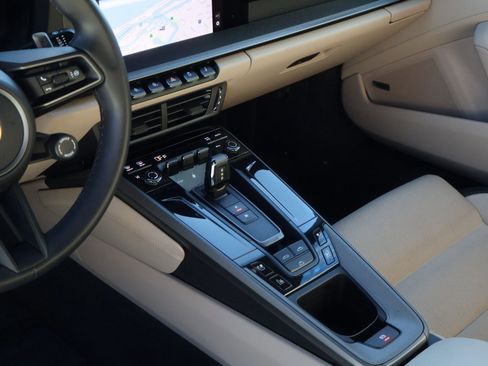 Certified 2025 Porsche 911 Carrera image 22