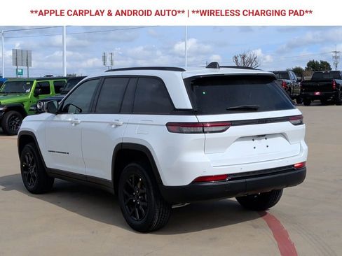 New 2025 Jeep Grand Cherokee Altitude image 6