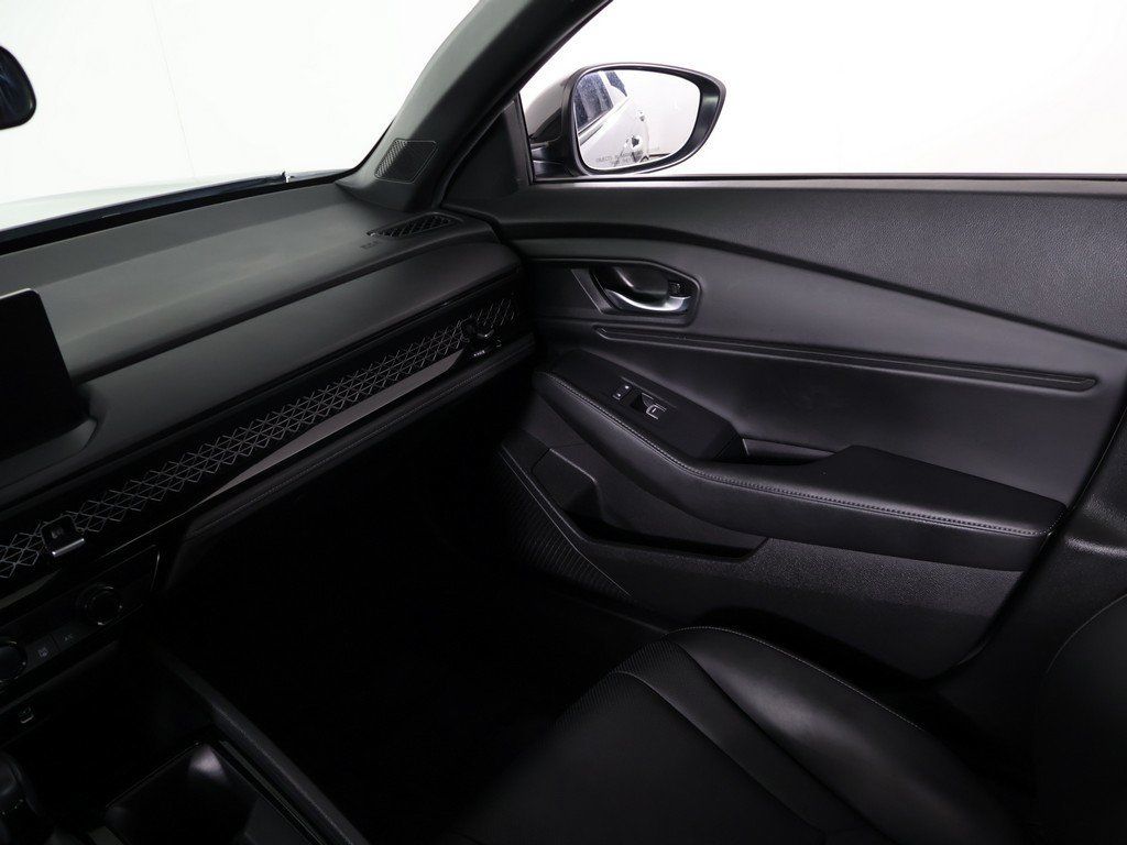 Used 2024 Honda Accord Sport image 36