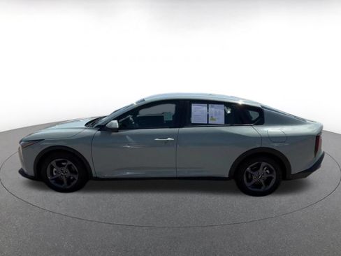 Used 2026 Kia K4 FWD image 9