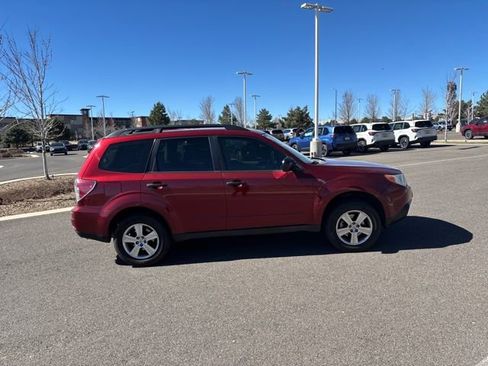 Used 2012 Subaru Forester 2.5X w/ Alloy Wheel Pkg image 2