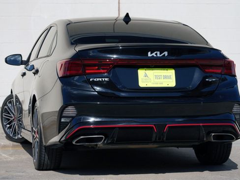 Used 2022 Kia Forte GT w/ GT Technology Package FWD image 5