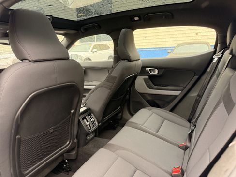 Used 2022 Polestar Polestar 2 w/ Plus Package AWD/4WD image 26