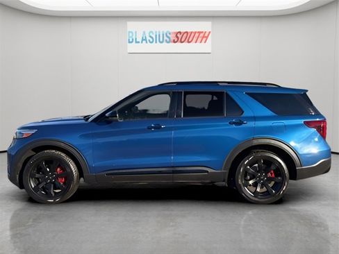 Used 2020 Ford Explorer ST w/ ST Street Pack image 6