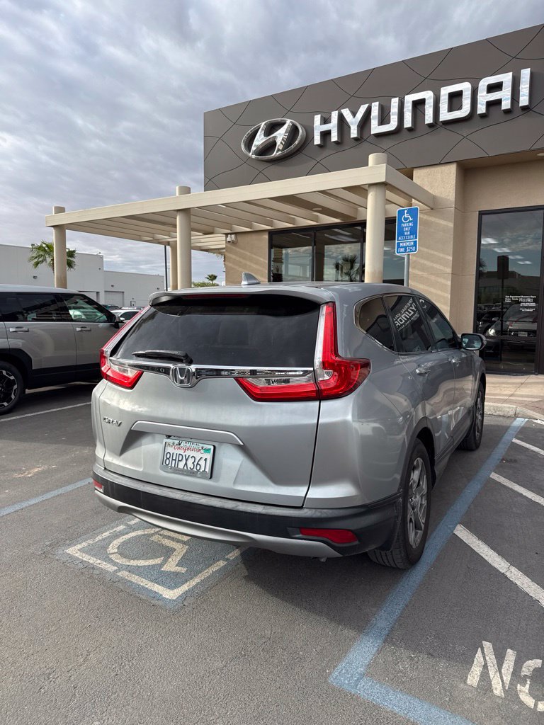 Used 2018 Honda CR-V EX image 2