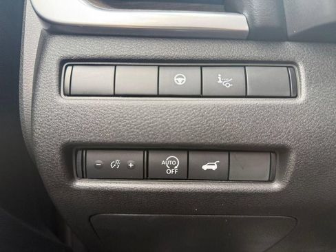 Used 2026 Nissan Rogue Platinum w/ Platinum Premium Package AWD/4WD image 24