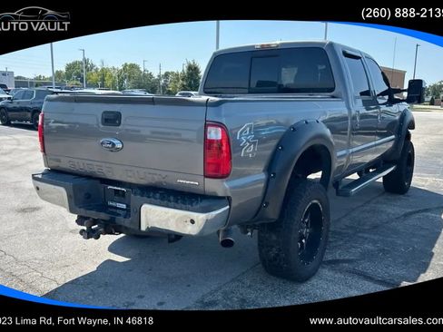 Used 2014 Ford F250 Lariat w/ Chrome Package AWD/4WD image 2