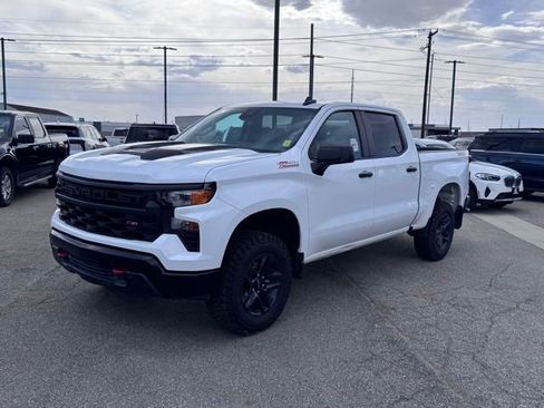Used 2023 Chevrolet Silverado 1500 Custom Trail Boss AWD/4WD image 40