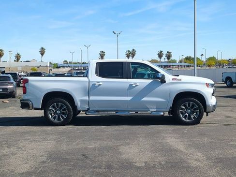 New 2026 Chevrolet Silverado 1500 LT image 9