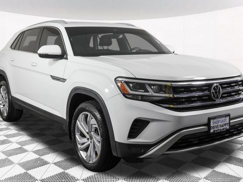 Used 2020 Volkswagen Atlas Cross Sport SEL w/ Cross Sport MDO Package AWD/4WD image 16