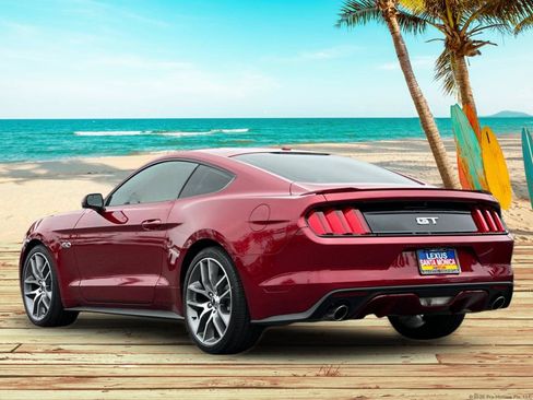 Used 2015 Ford Mustang GT Premium RWD image 4