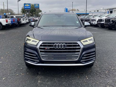 Used 2019 Audi SQ5 Premium Plus w/ Premium Plus Package image 2
