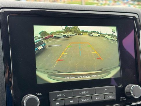 Used 2022 Nissan Frontier SV AWD/4WD image 21