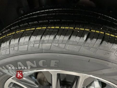 New 2026 Toyota Corolla Cross XLE image 8