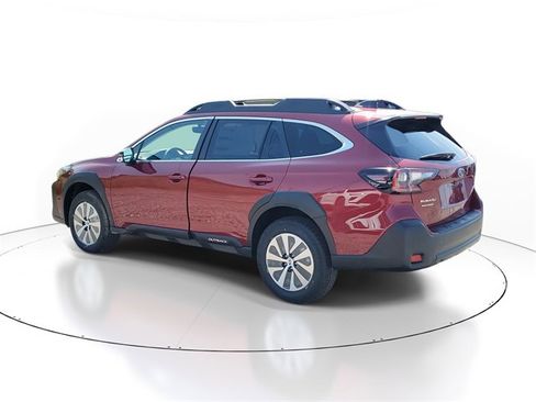 Certified 2025 Subaru Outback Premium w/ Popular Package #1A image 3