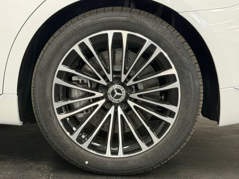 New 2026 Mercedes-Benz S 580 4MATIC Sedan image 17