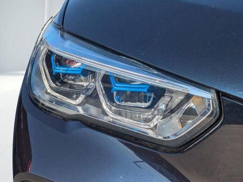Used 2021 BMW X5 M50i w/ Executive Package image 6
