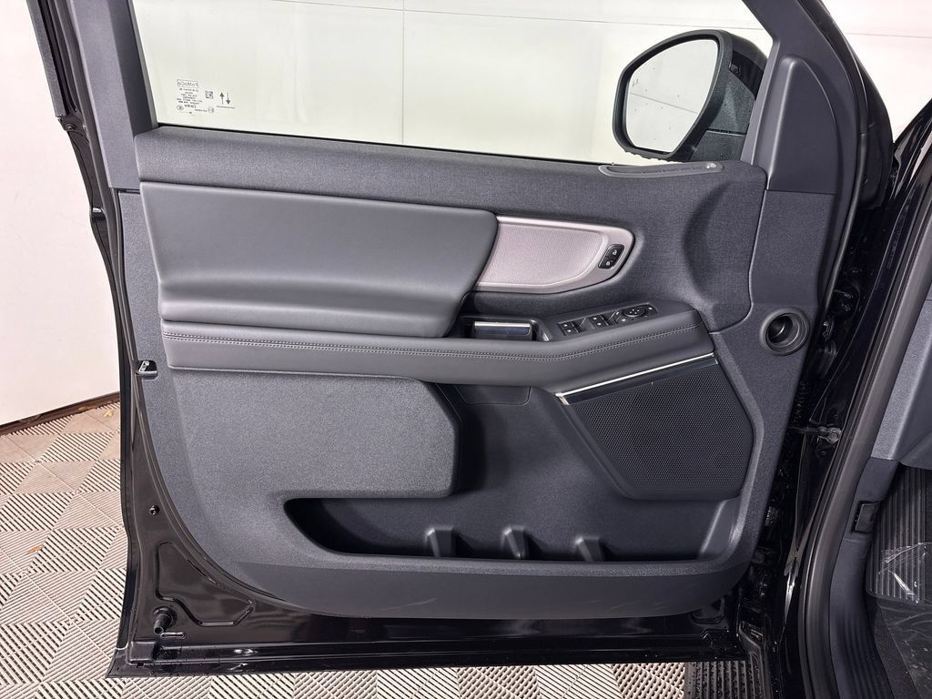 New 2027 Ford Expedition Active RWD image 17