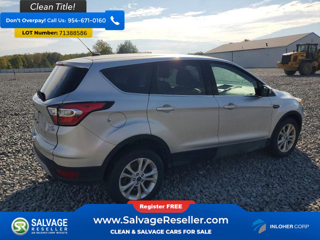 Used 2017 Ford Escape SE AWD/4WD image 4
