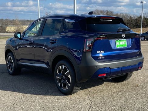 New 2026 Nissan Kicks SV w/ SV Premium Package image 6