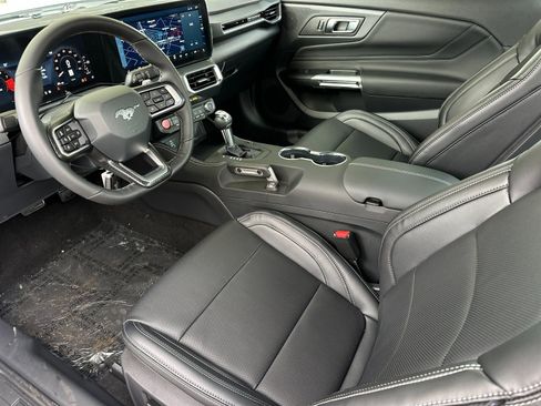 New 2026 Ford Mustang GT Premium w/ GT Performance Package image 10