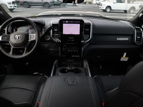 New 2026 RAM 3500 Laramie AWD/4WD image 24