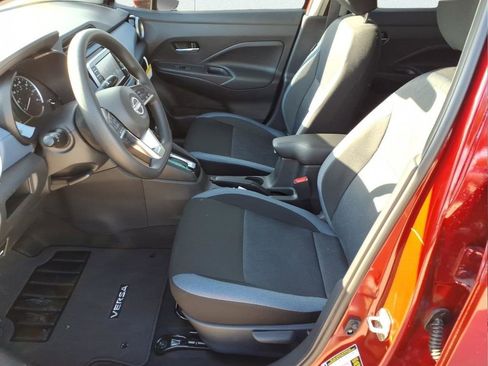 New 2025 Nissan Versa SV w/ Trunk Package FWD image 14