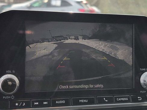 Used 2022 Mitsubishi Outlander ES image 28