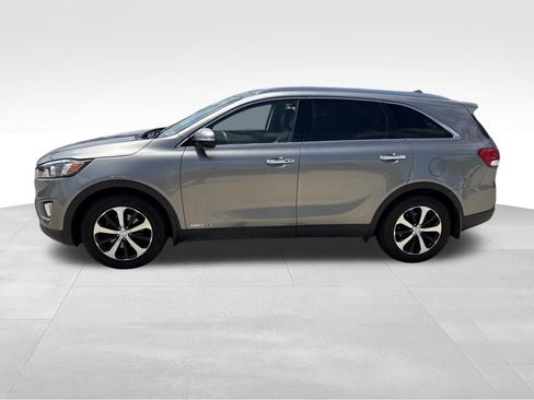 Used 2017 Kia Sorento EX w/ EX Advanced Touring Package AWD/4WD image 2