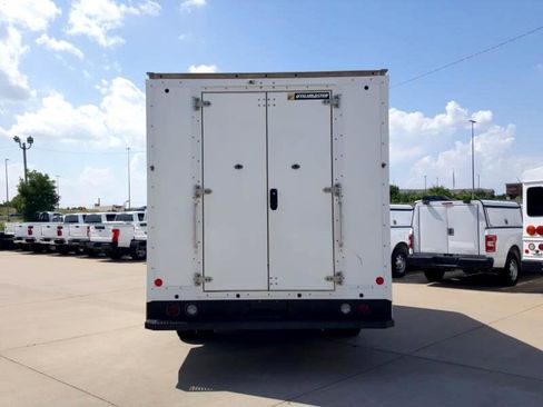 Used 2021 Ford E-350 and Econoline 350 Super Duty w/ Power Windows & Locks Group image 8