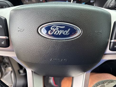 Used 2023 Ford Explorer XLT w/ Class IV Trailer Tow Package image 27