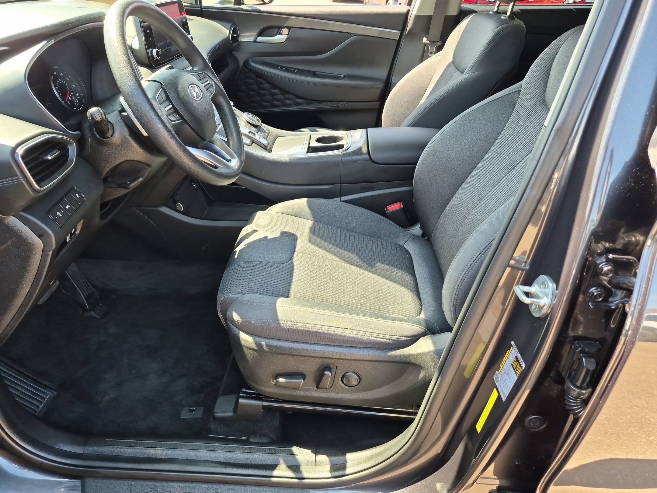 Used 2022 Hyundai Santa Fe SEL w/ Cargo Package AWD/4WD image 13