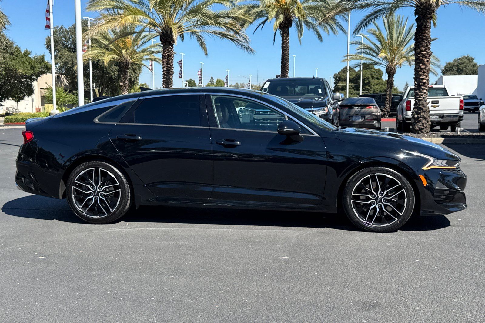 Used 2023 Kia K5 GT FWD image 2