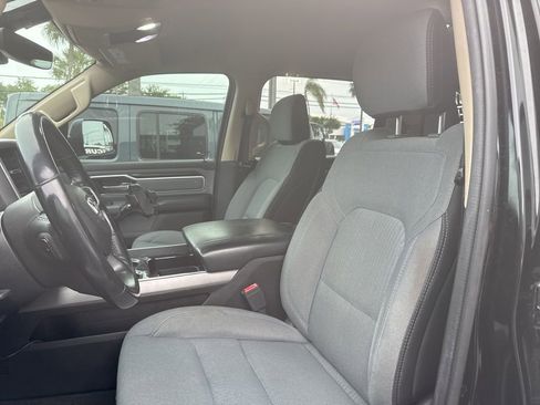 Used 2019 RAM 1500 Big Horn image 9