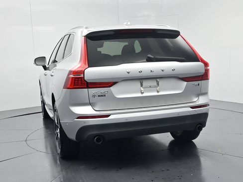 Used 2019 Volvo XC60 T5 Momentum w/ Multimedia Package AWD/4WD image 6