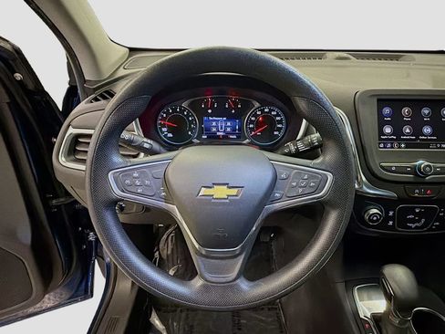 Used 2022 Chevrolet Equinox LT FWD image 13