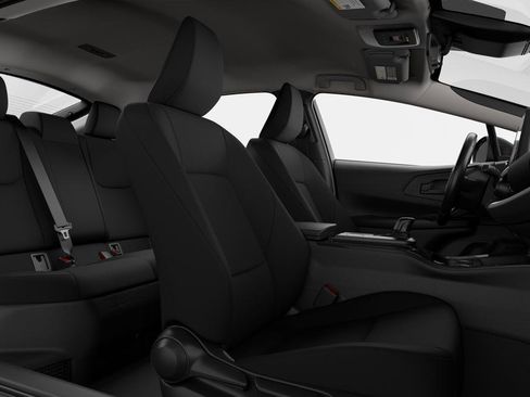 New 2026 Toyota Prius LE image 6