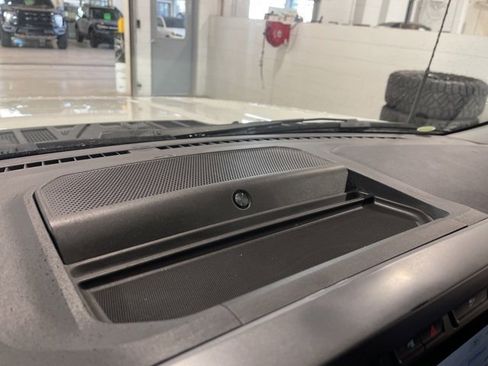 Used 2022 Ford F150 Lariat w/ Equipment Group 502A High image 43