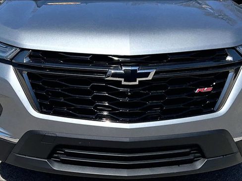 Used 2023 Chevrolet Traverse RS w/ LPO, Floor Liner Package image 34