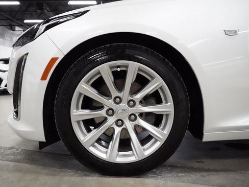 Used 2024 Cadillac CT5 Luxury RWD image 32