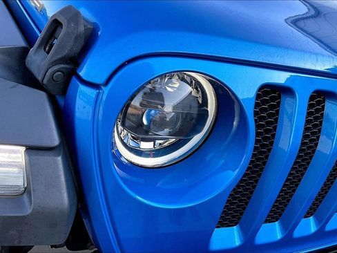 Used 2023 Jeep Wrangler Unlimited Sport AWD/4WD image 35