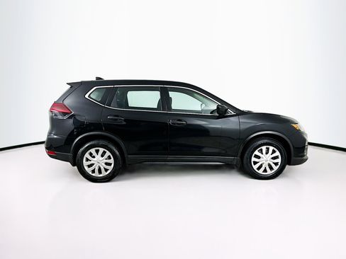Used 2020 Nissan Rogue S image 10
