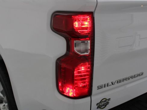 Used 2024 Chevrolet Silverado 1500 Custom image 53