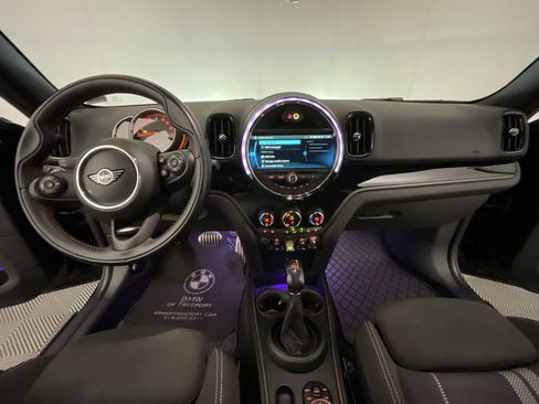Used 2019 MINI Cooper Countryman SE w/ Signature Upholstery Package image 17